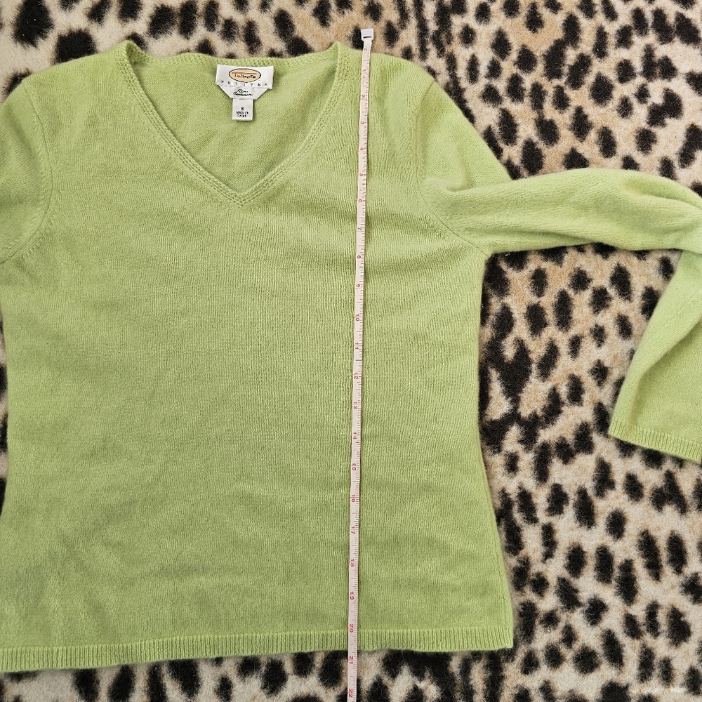 Vintage Talbots V neck sweater 100% cashmere pistachio green size small P - Picture 4 of 6